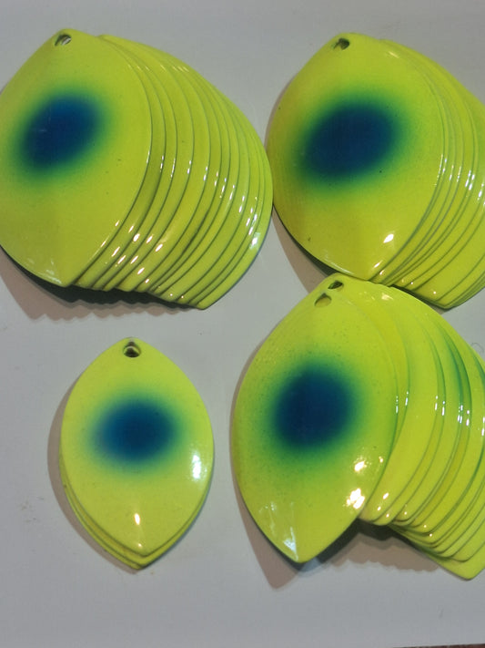 Yellow Blue dot