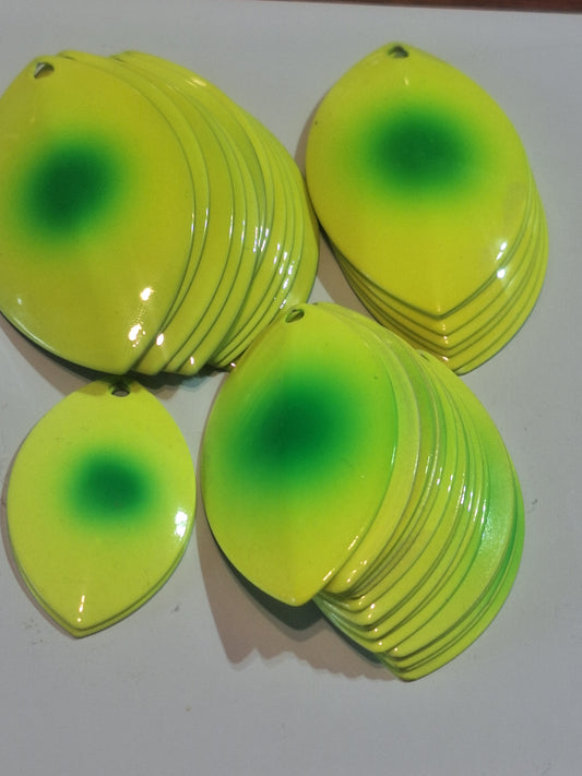 Yellow Green dot